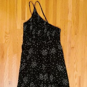 UO ASYMMETRICAL SMOCKED MINI DRESS
